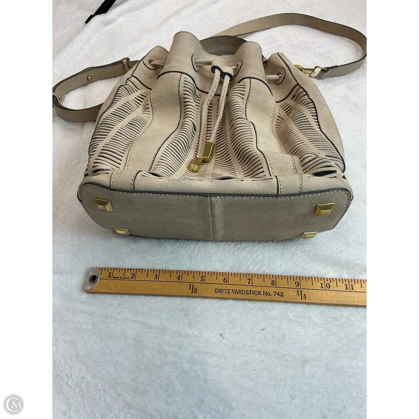 Handbag By Clothes Mentor, Size: Medium