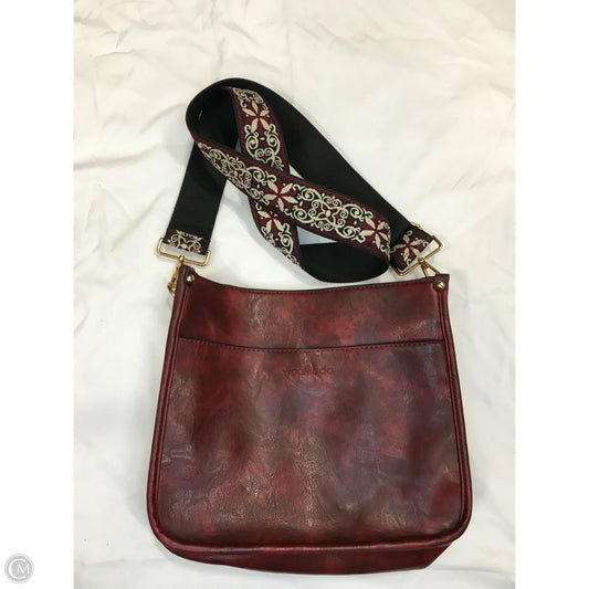 Crossbody By Clothes Mentor, Size: Large