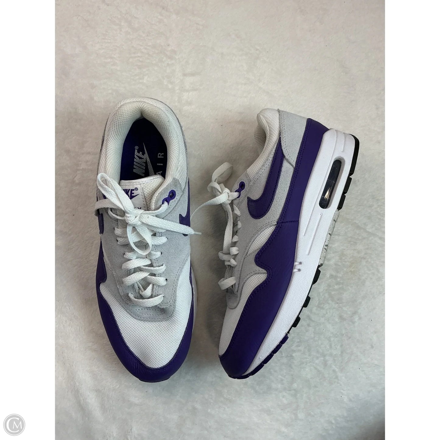 Shoes Sneakers By Nike In Purple & White, Size: 9