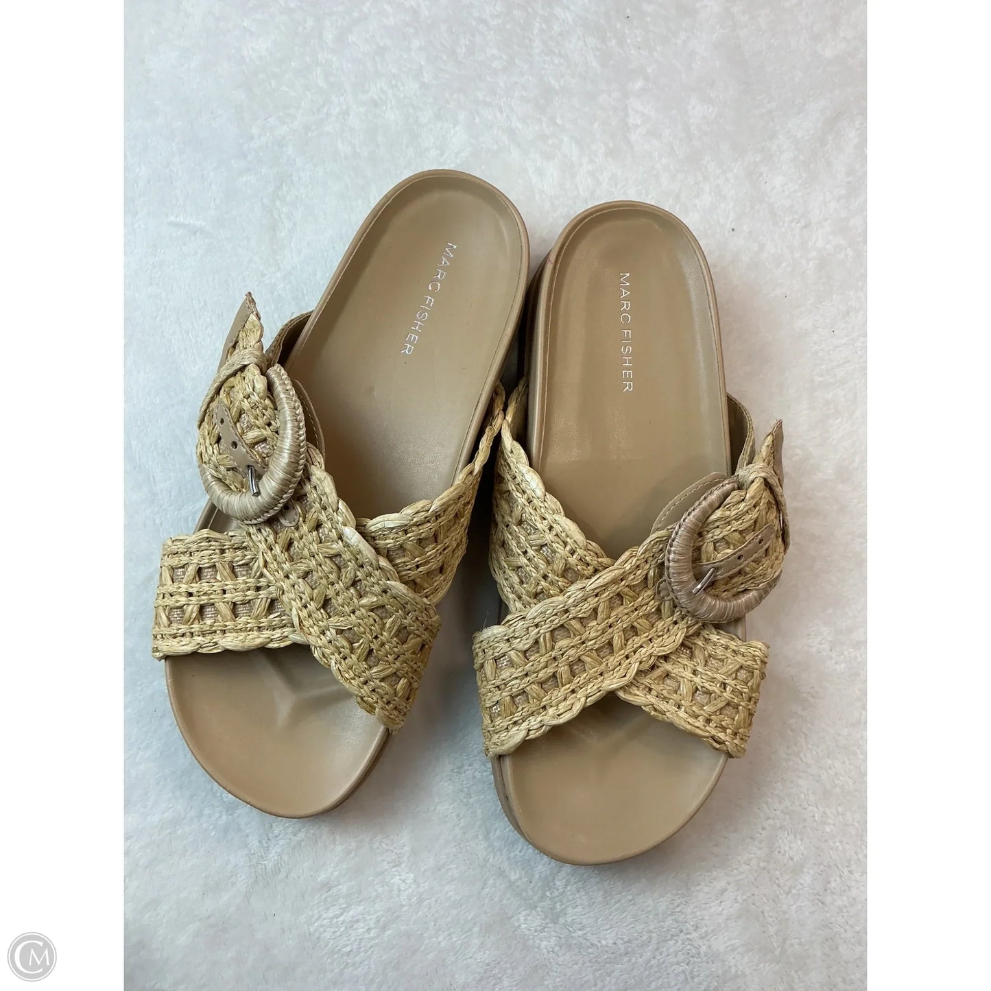 Sandals Flats By Marc Fisher In Cream, Size: 8.5