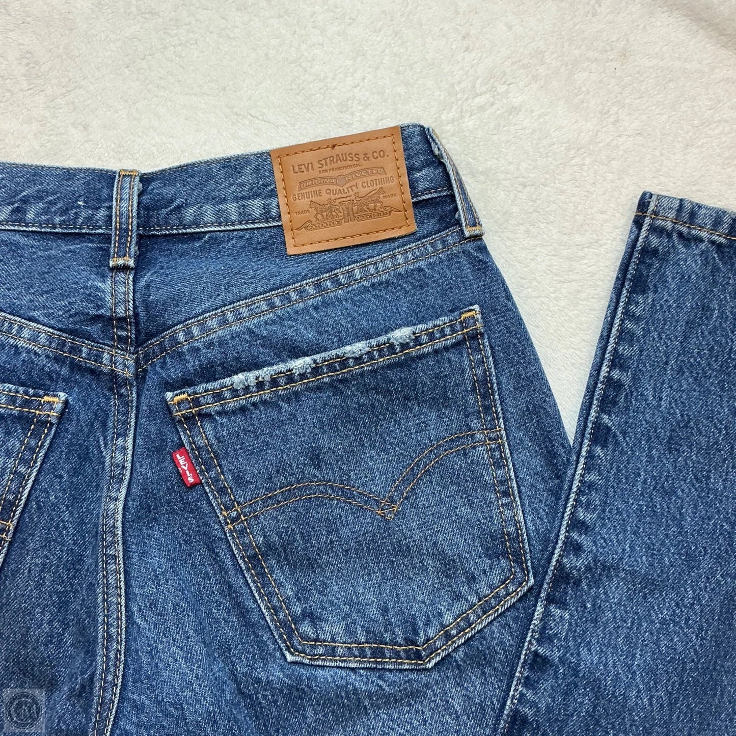 Jeans Straight By Levis In Blue Denim, Size: 2