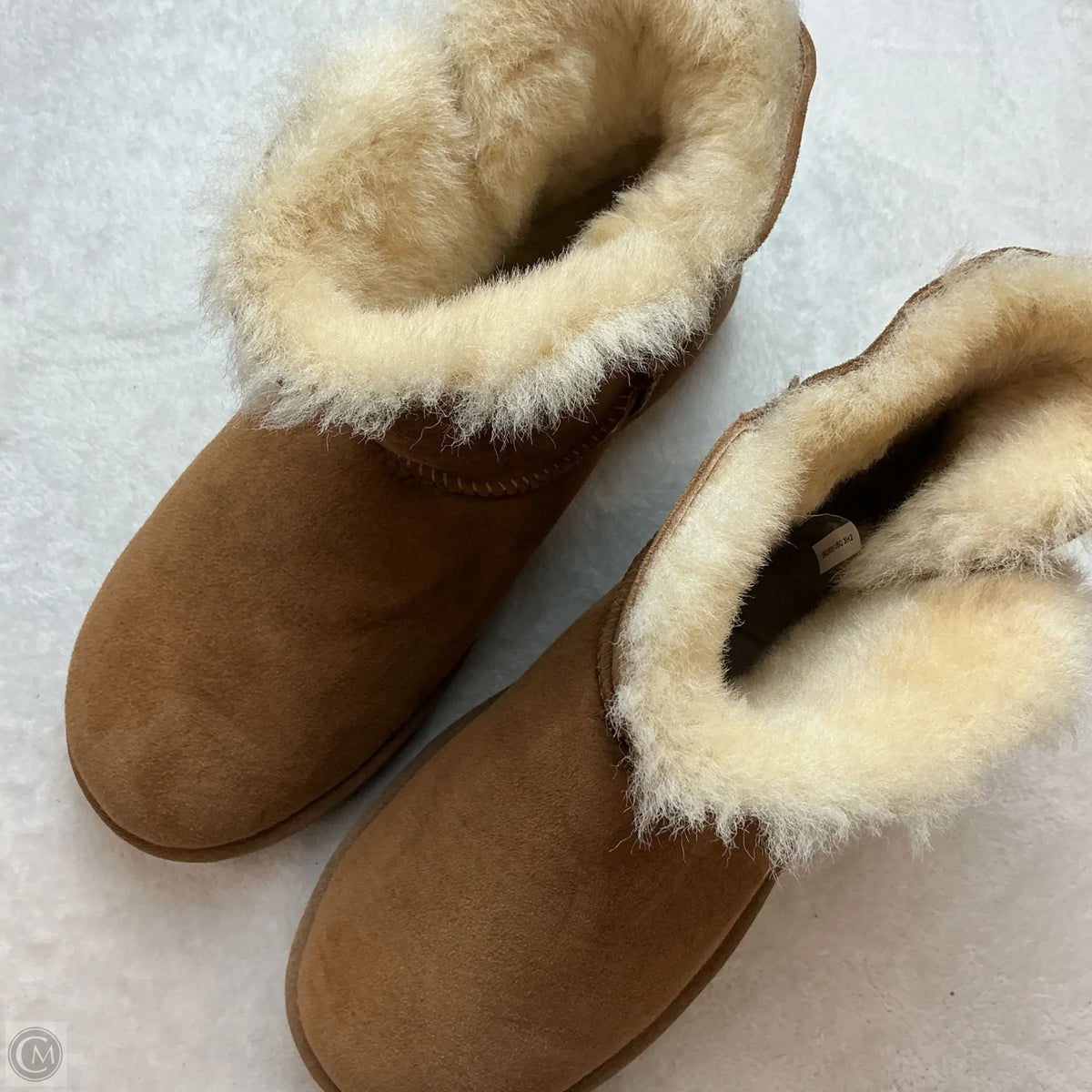 Boots Designer By Ugg In Brown, Size: 9