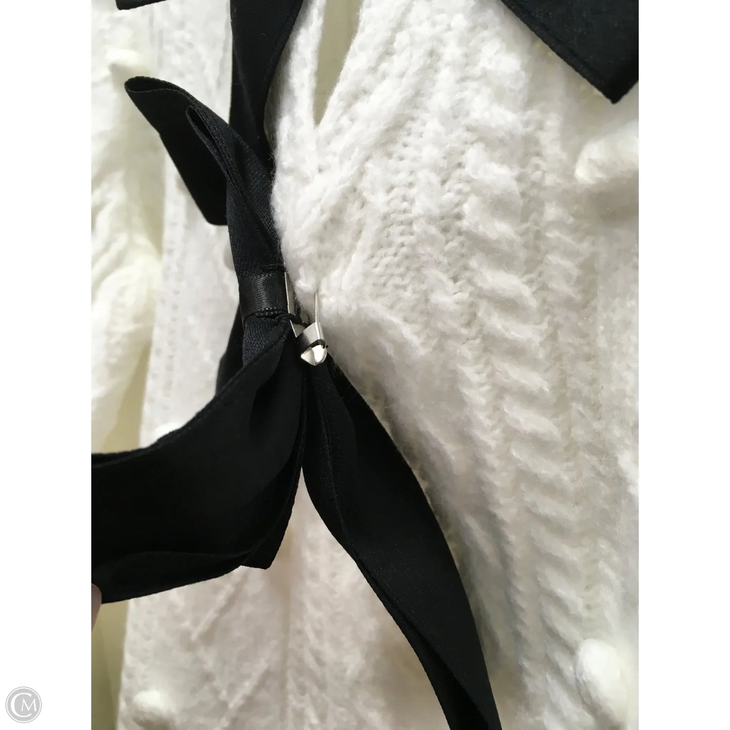 Sweater By White House Black Market In White, Size: S