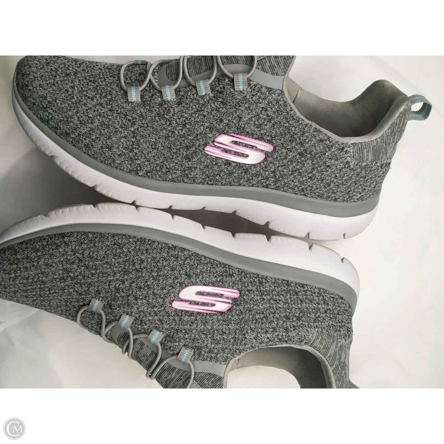Shoes Sneakers By Skechers In Grey, Size: 8.5