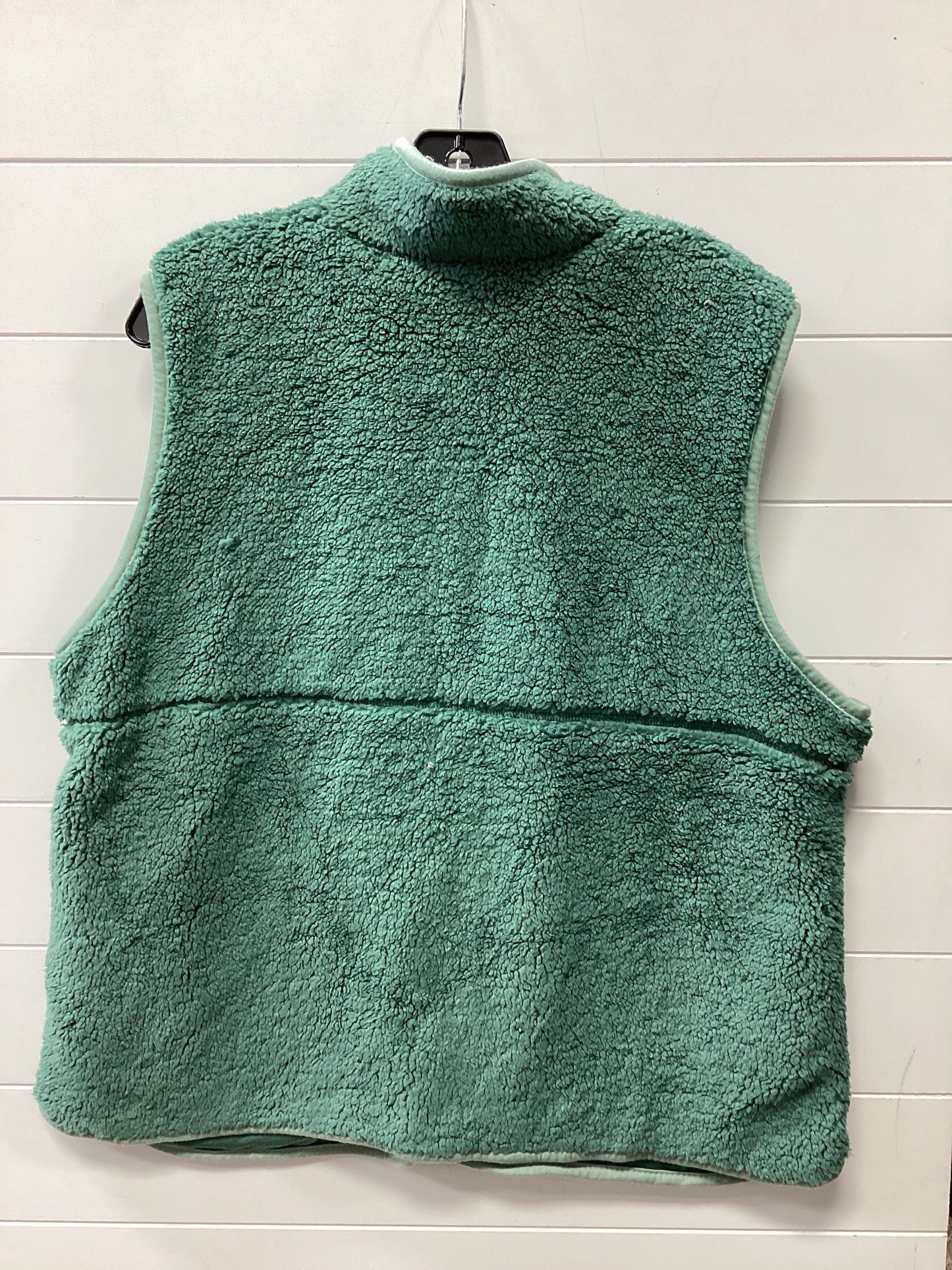 Vest Faux Fur & Sherpa By Maurices In Green, Size:Xxl