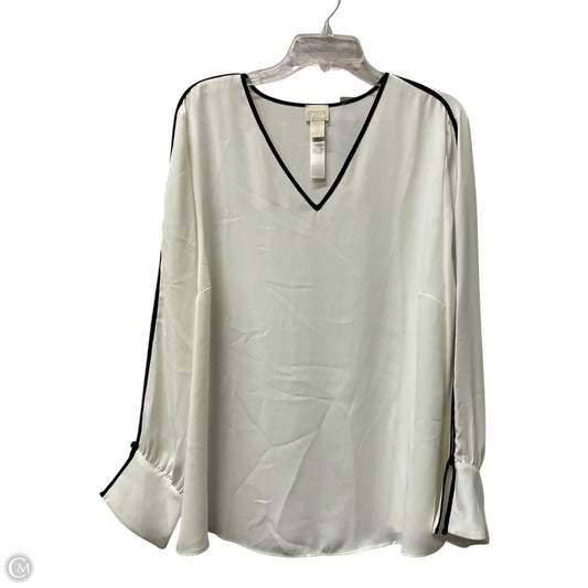 Top Long Sleeve By Chicos In White, Size: Xl