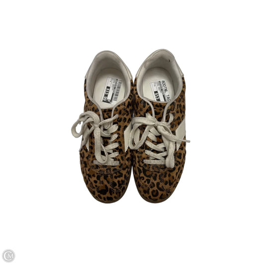 Shoes Sneakers By Universal Thread In Animal Print, Size: 8