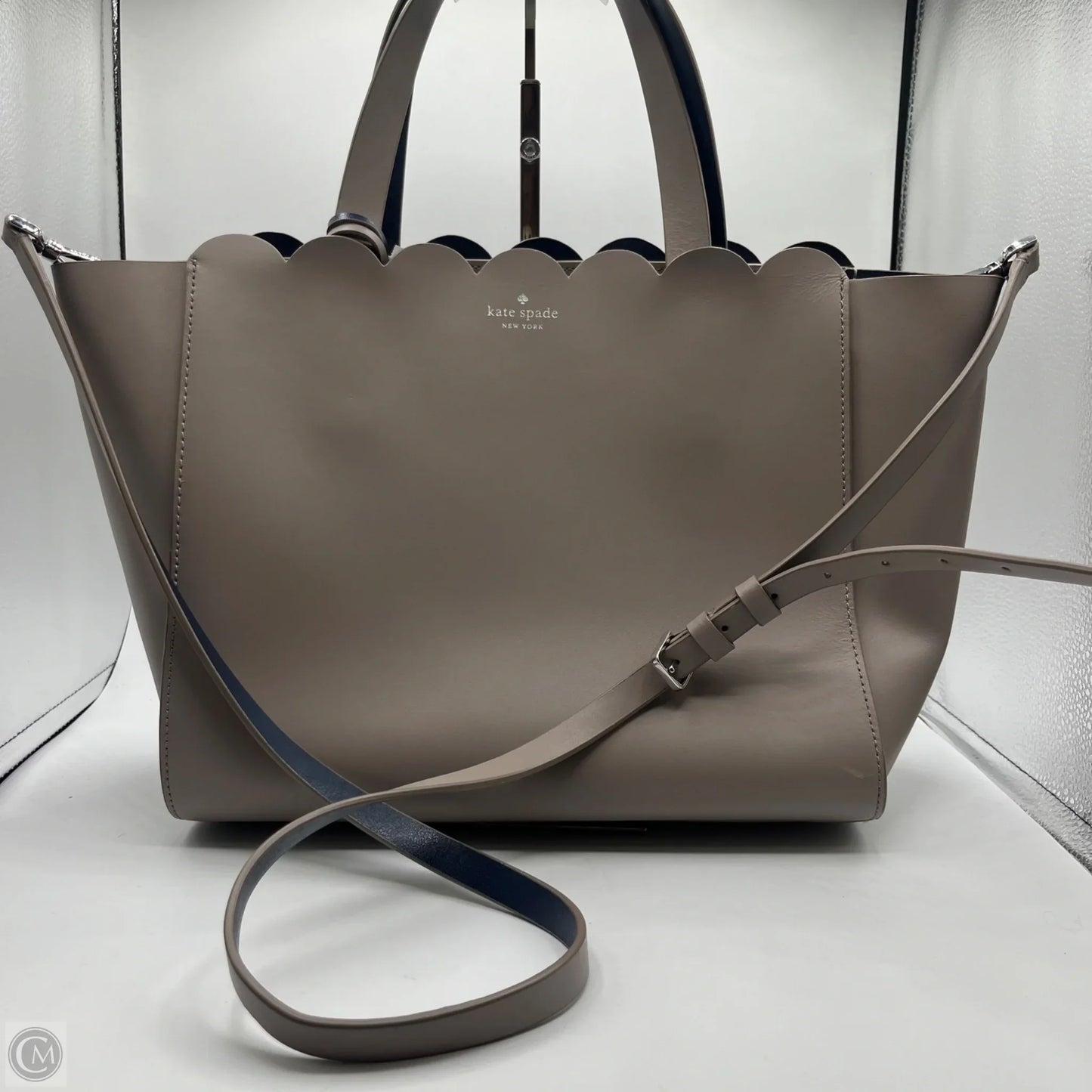 Handbag Designer By Kate Spade, Size: Large