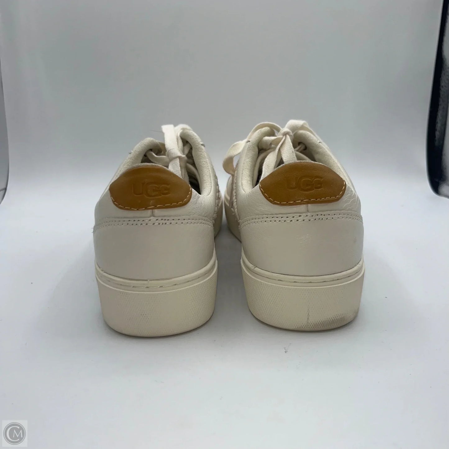 Shoes Designer By Ugg In Cream, Size: 9