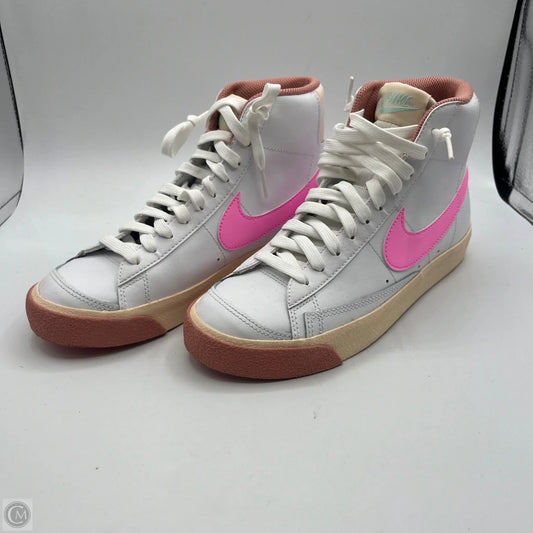 Shoes Sneakers By Nike In Pink & White, Size: 5.5
