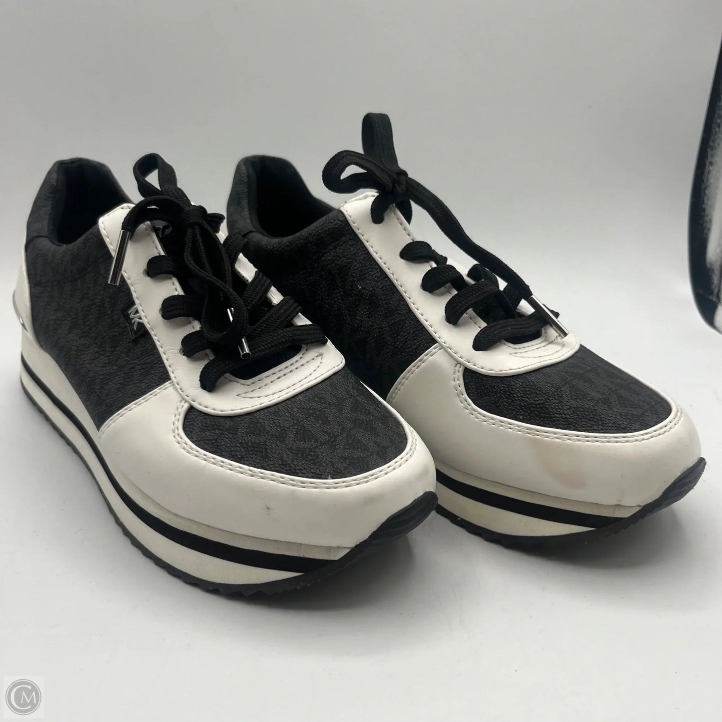 Shoes Sneakers By Michael By Michael Kors In Black & White, Size: 7
