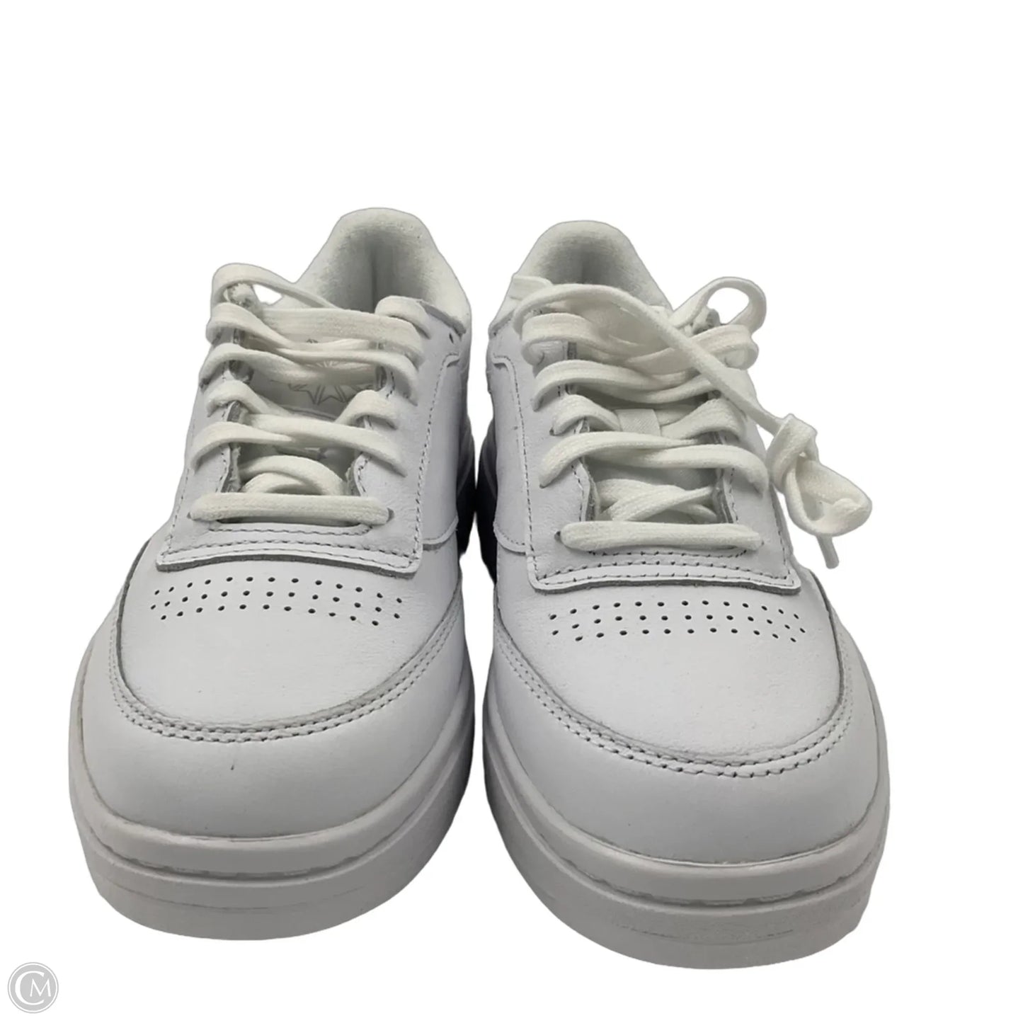 Shoes Athletic By Reebok In White, Size: 6.5