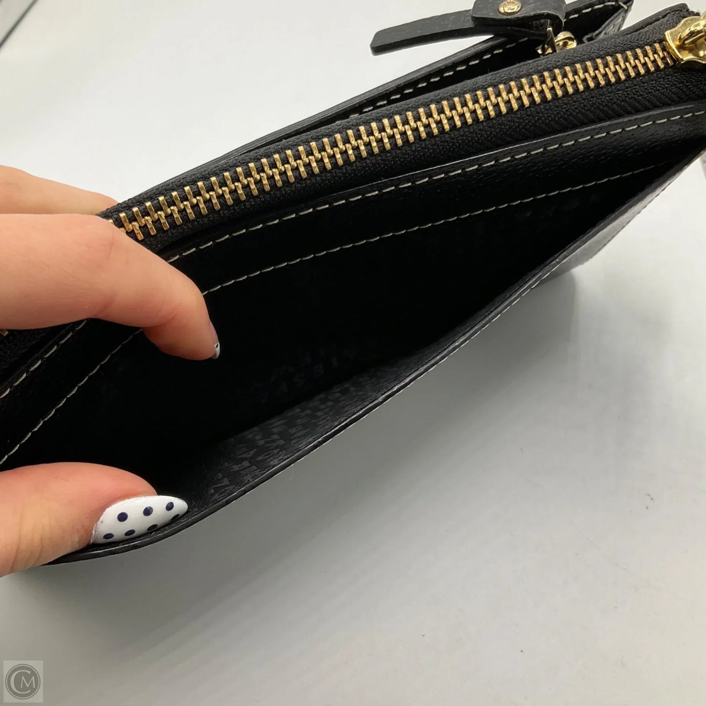 Wristlet Designer By Kate Spade, Size: Medium