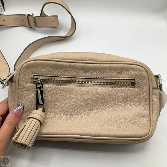 Crossbody Luxury Designer By Marc Jacobs, Size: Small