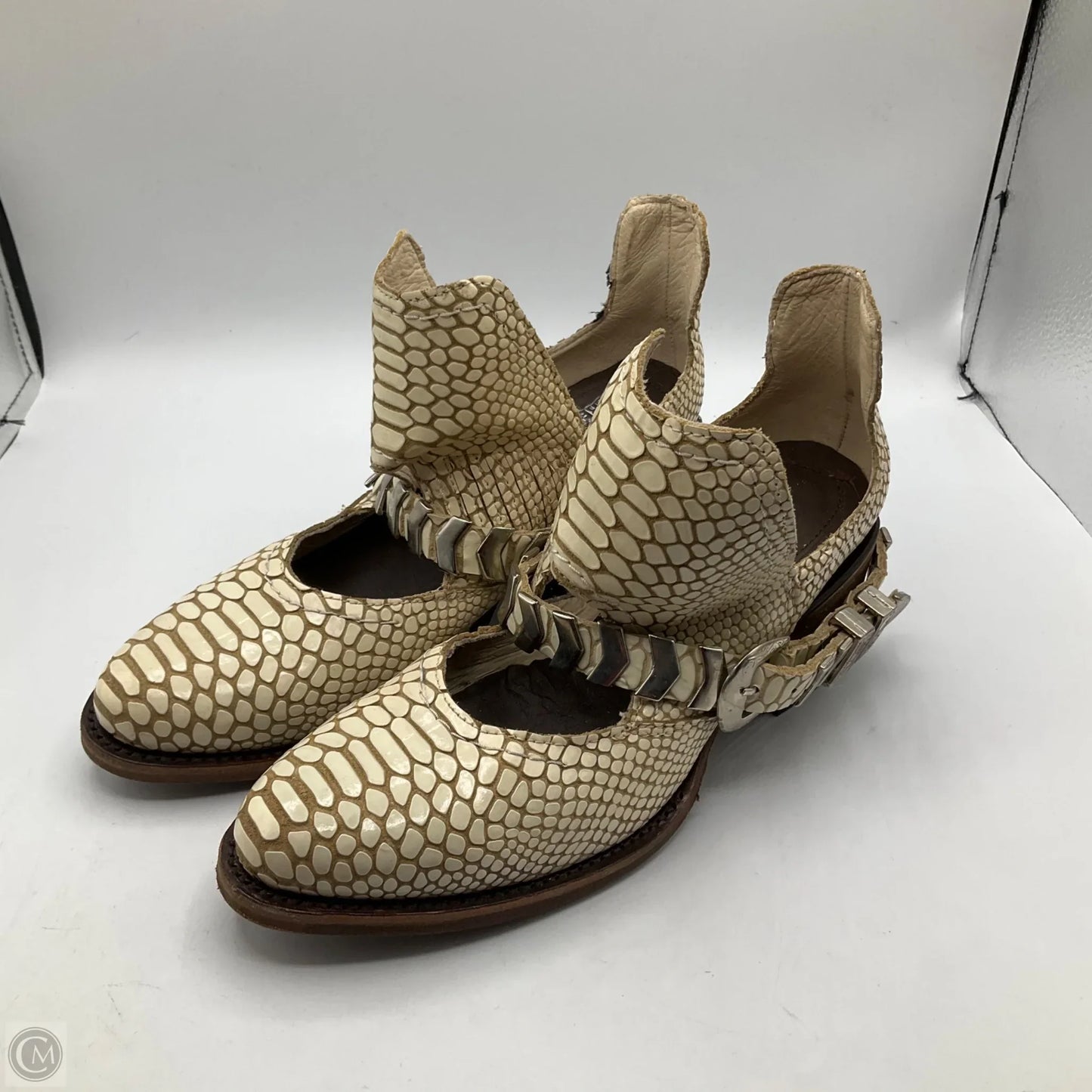 Shoes Heels Block By Freebird In Tan, Size: 7