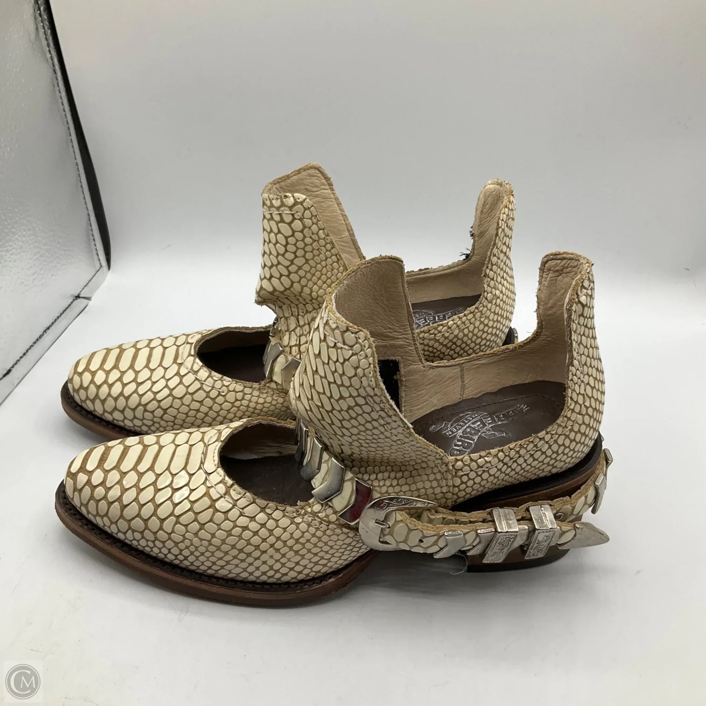 Shoes Heels Block By Freebird In Tan, Size: 7