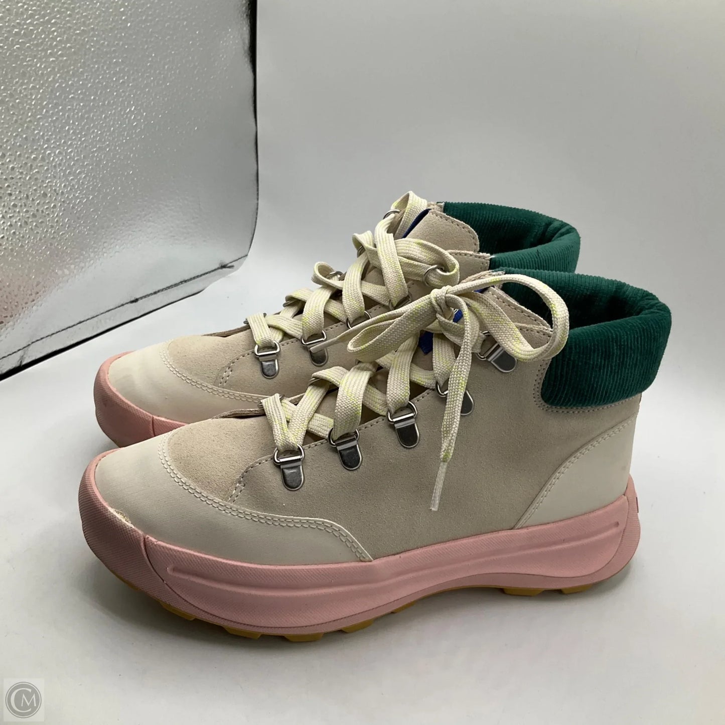 Shoes Hiking By Sorel In Cream & Pink, Size: 9