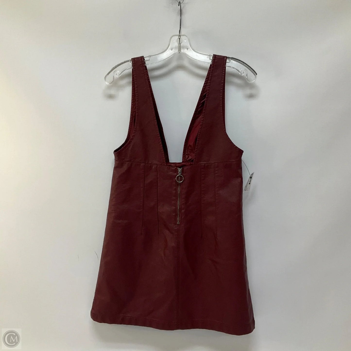 Dress Casual Short By Urban Outfitters In Maroon, Size: S