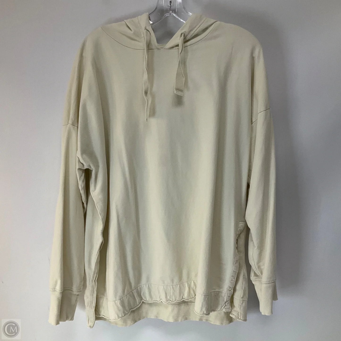 Top Long Sleeve By Aerie In Cream, Size: L
