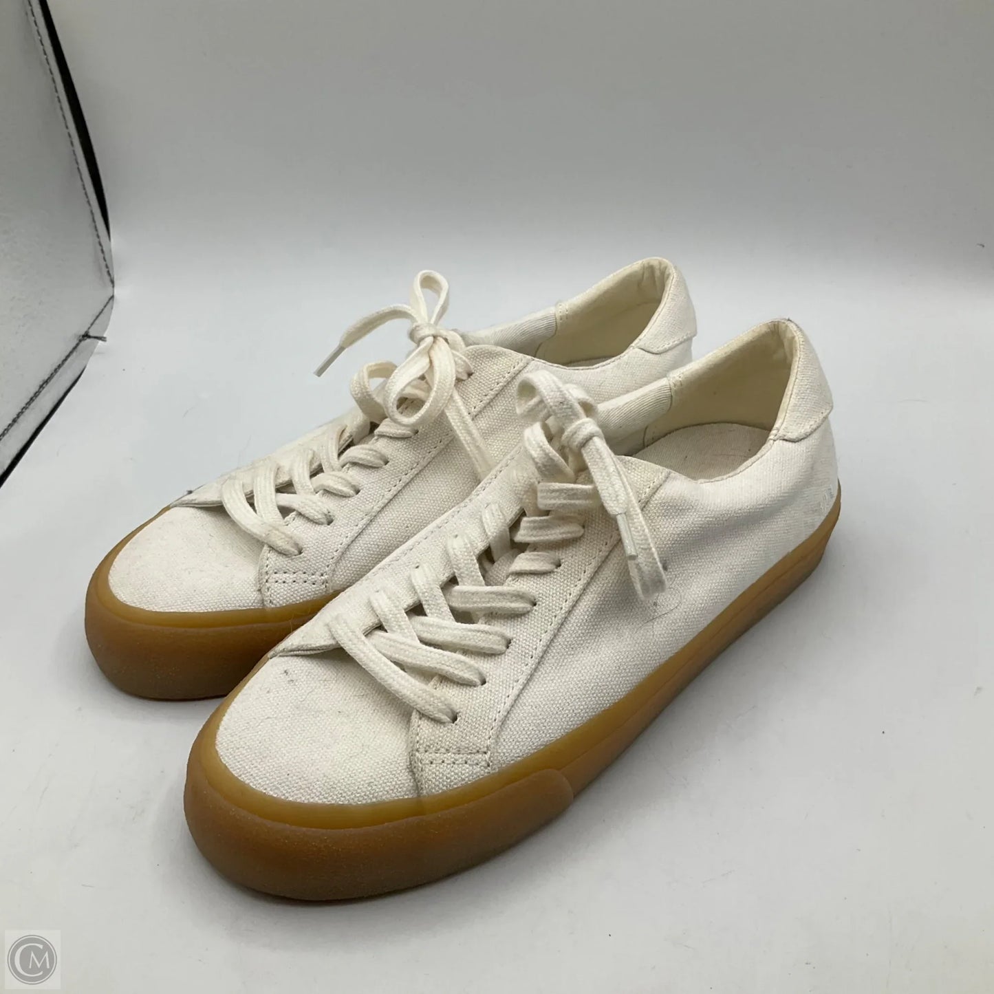 Shoes Sneakers By Madewell In White, Size: 8