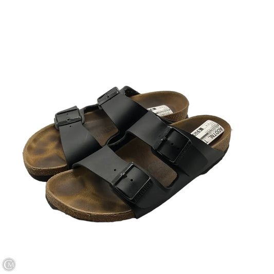 Sandals Flats By Birkenstock In Black, Size: 8.5