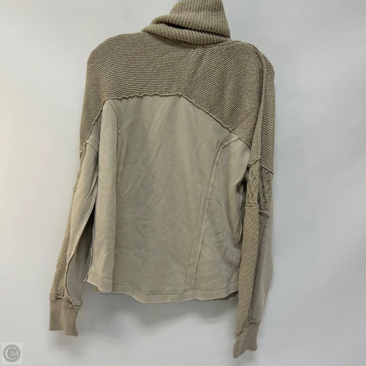 Top Long Sleeve By We The Free In Taupe, Size: S