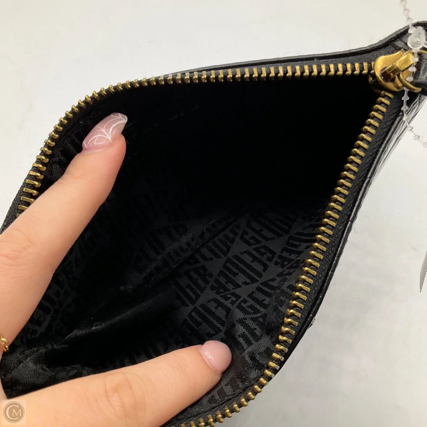 Wristlet By Kurt Geiger London, Size: Medium