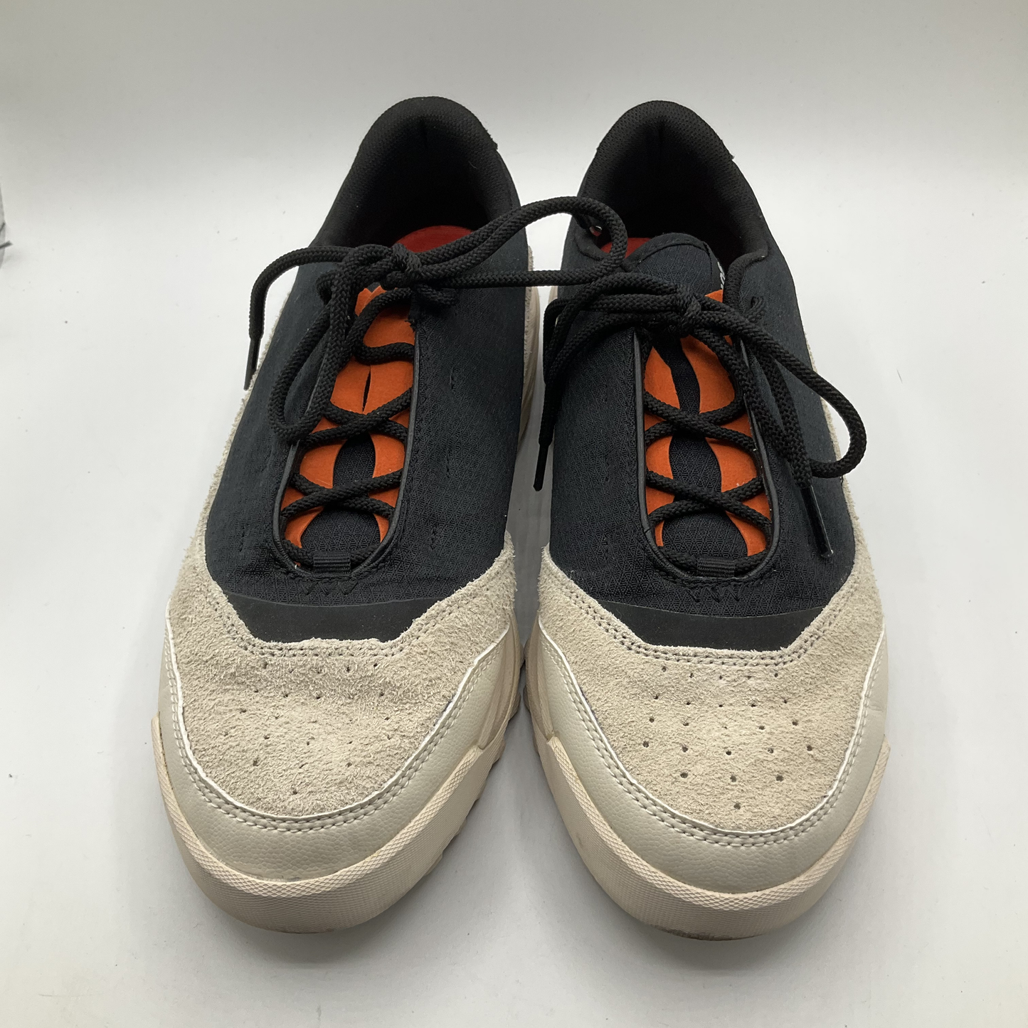 Shoes Sneakers By Sorel  Size: 10