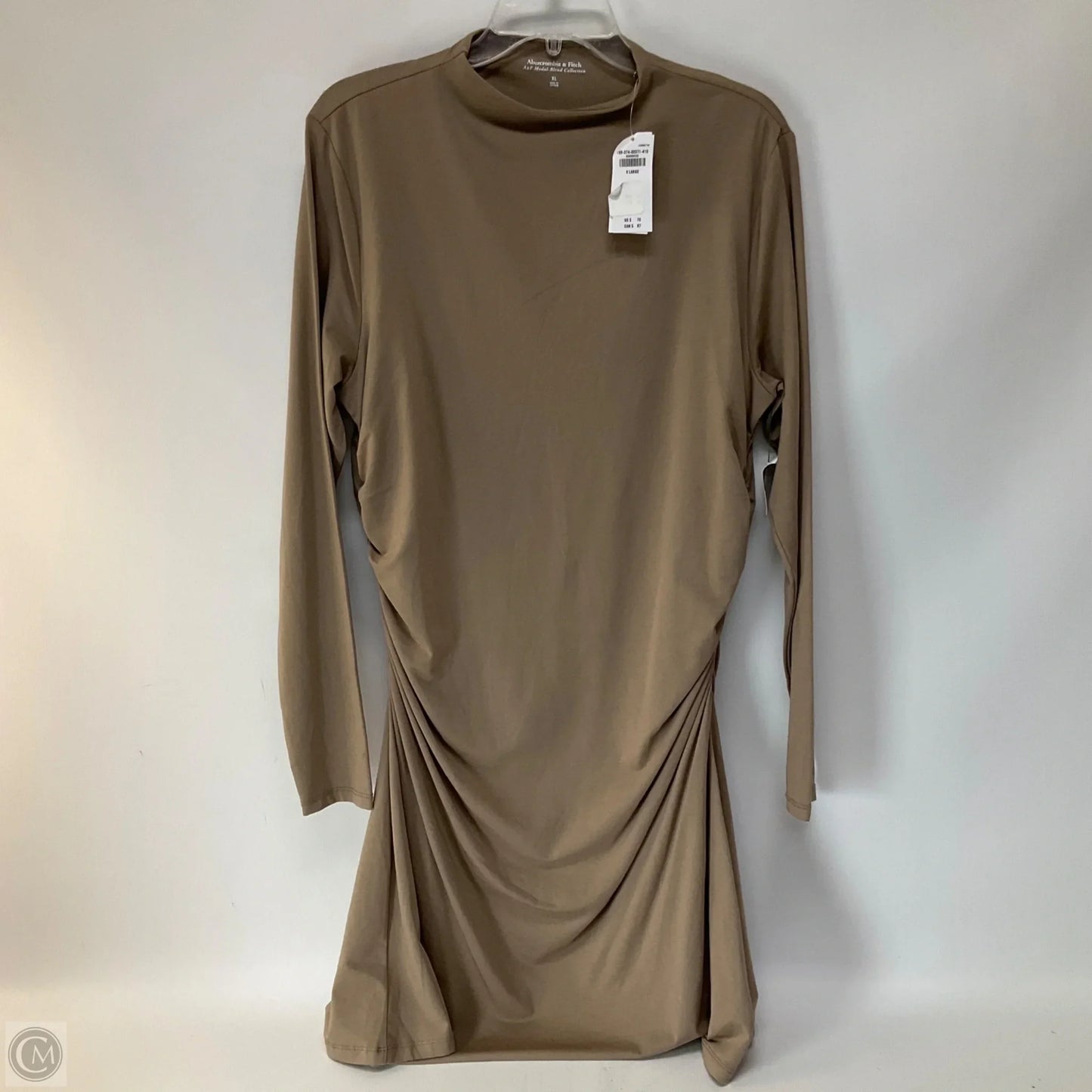 Dress Casual Short By Abercrombie And Fitch In Beige, Size: Xl