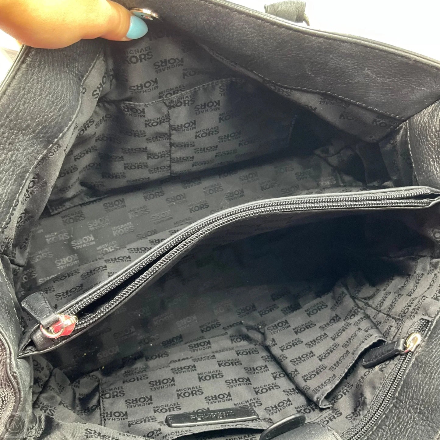 Handbag Designer By Michael Kors, Size: Medium