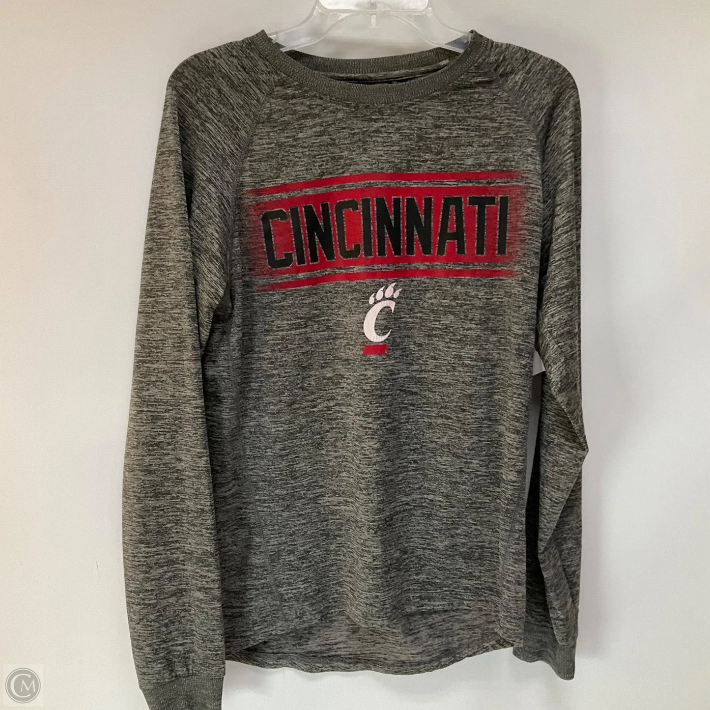 Athletic Top Long Sleeve Collar By Clothes Mentor In Grey, Size: S