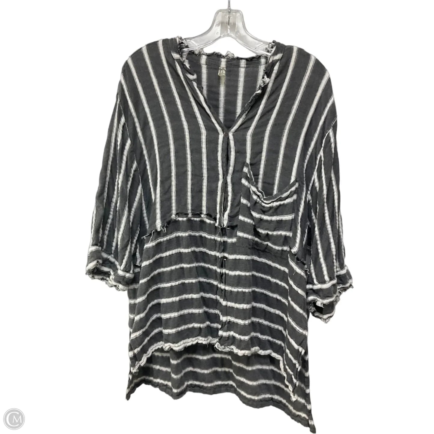 Top Short Sleeve By Free People In Striped Pattern, Size: M