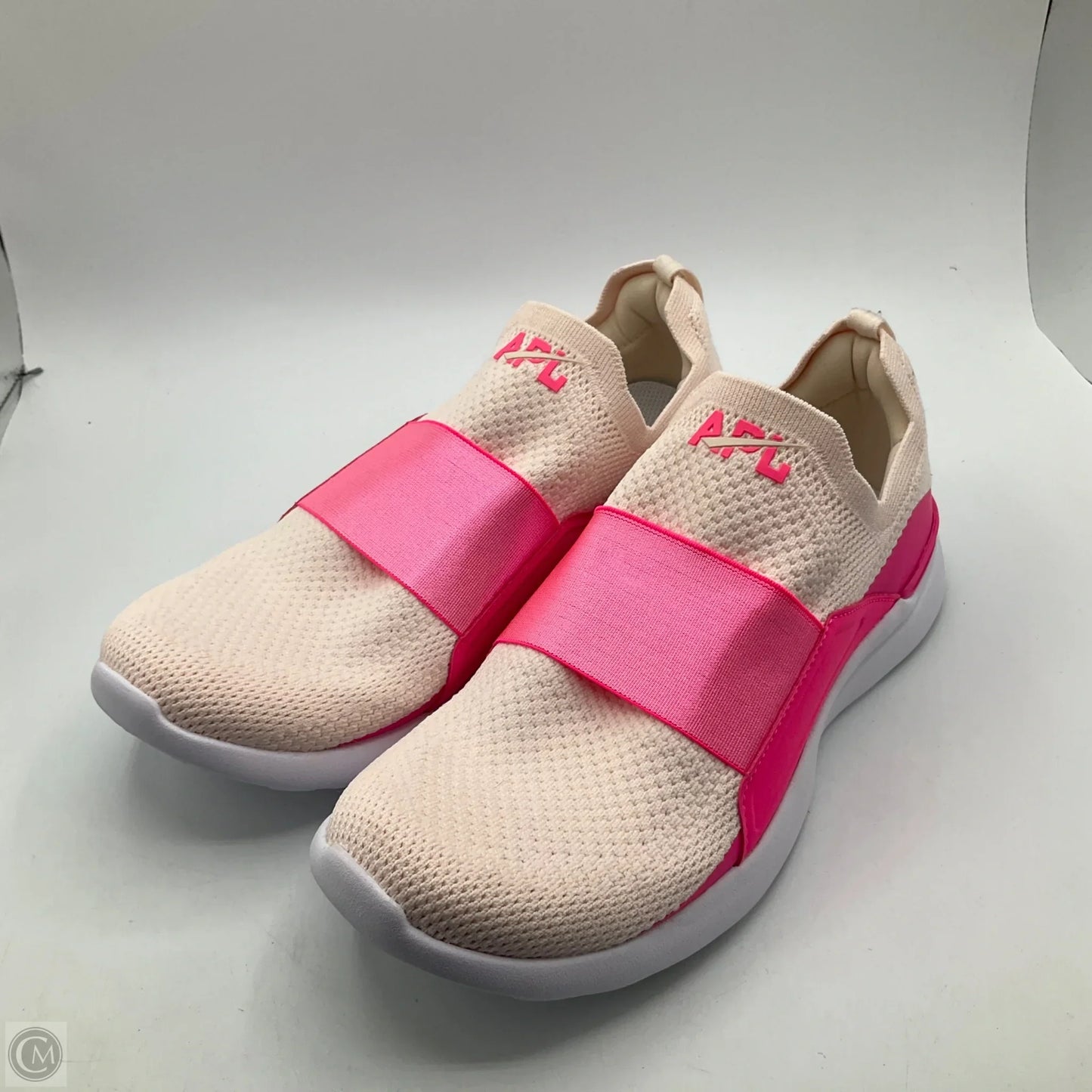 Shoes Athletic By Cma In Pink, Size: 9