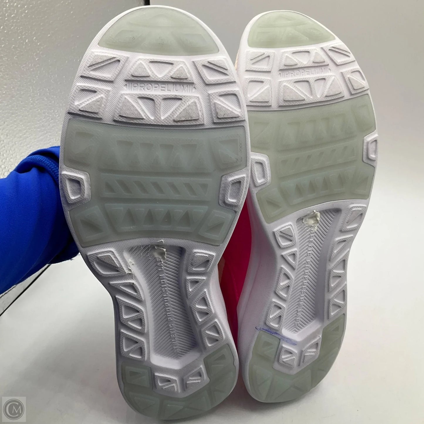 Shoes Athletic By Cma In Pink, Size: 9