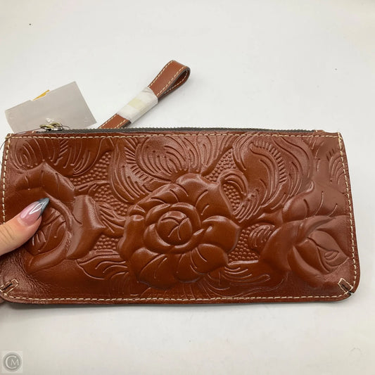 Wallet Designer By Patricia Nash, Size: Large