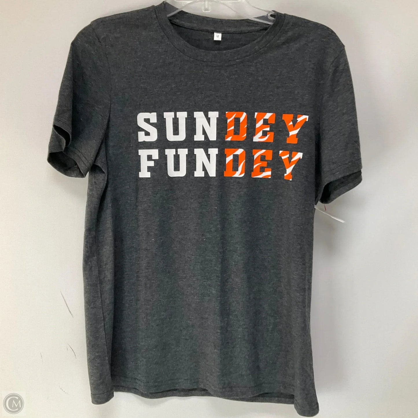 Top Short Sleeve By Cme In Grey & Orange, Size: M