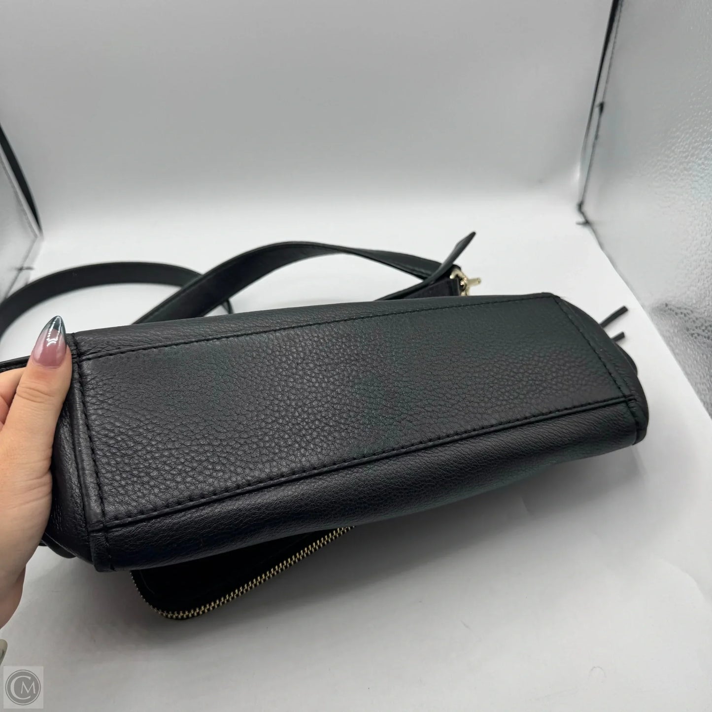 Crossbody Designer By Kate Spade, Size: Medium