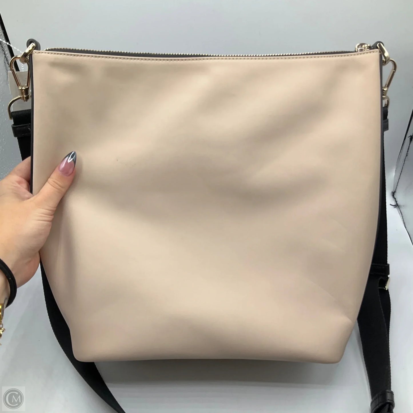 Crossbody Designer By Kate Spade, Size: Large