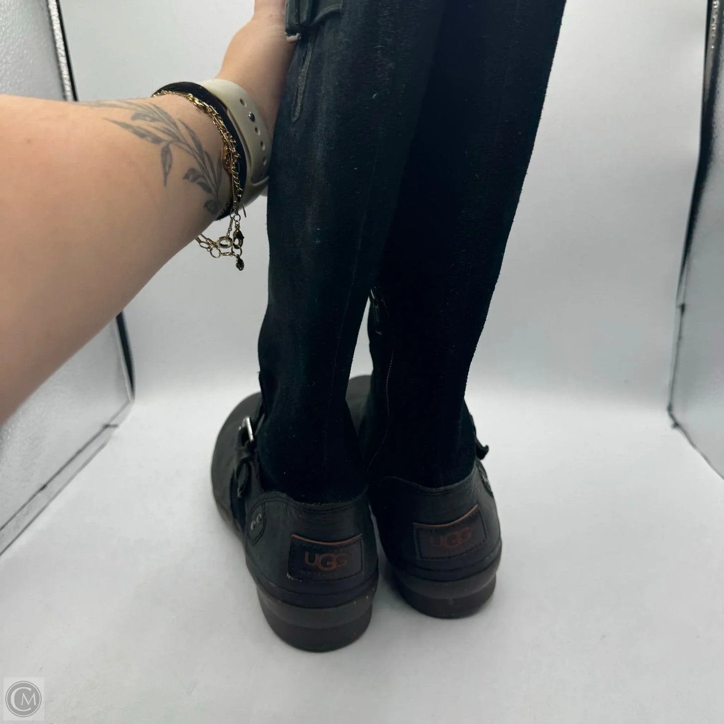 Boots Designer By Ugg In Black, Size: 6