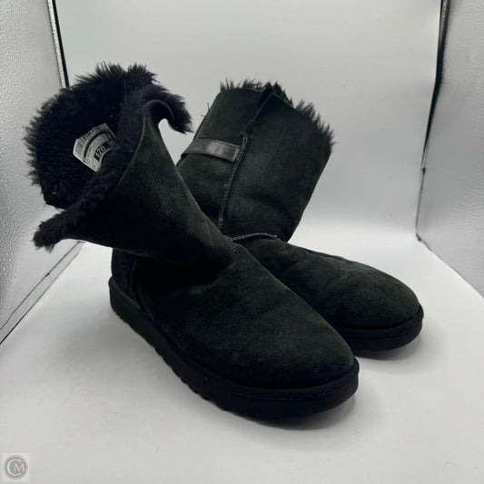 Boots Designer By Ugg In Black, Size: 9