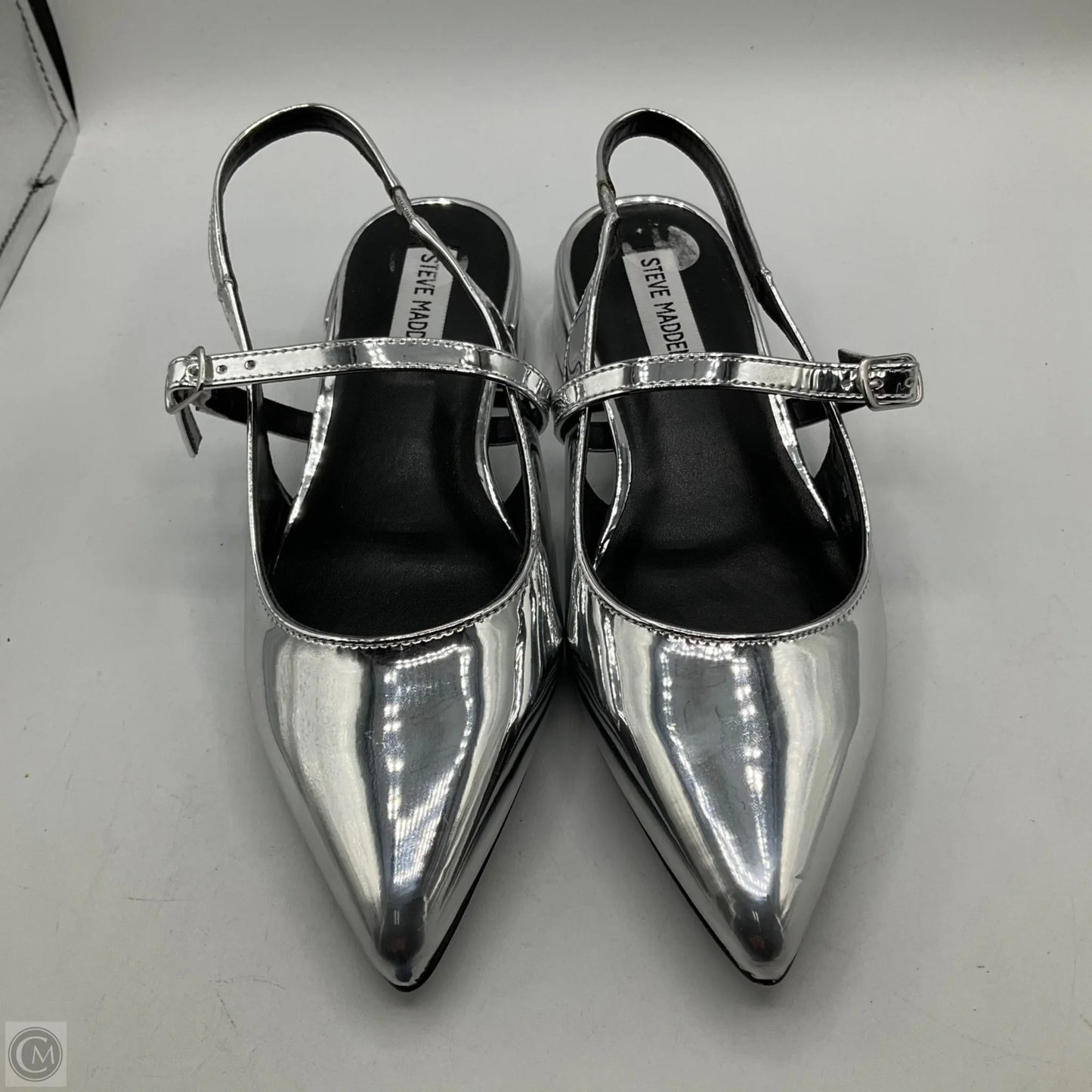 Shoes Flats By Steve Madden In Silver, Size: 7