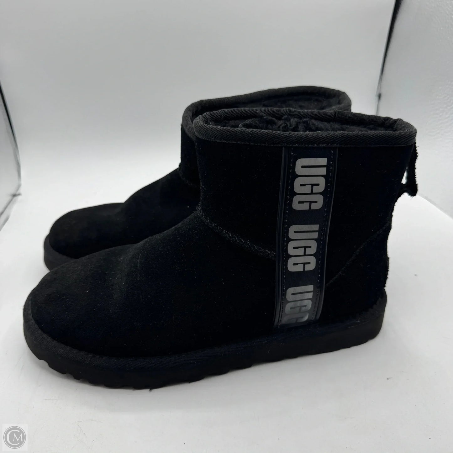 Boots Designer By Ugg In Black, Size: 8