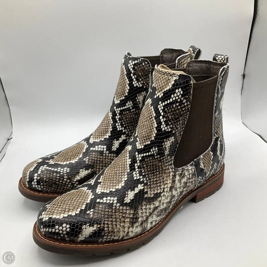 Boots Ankle Flats By Ariat In Snakeskin Print, Size: 11