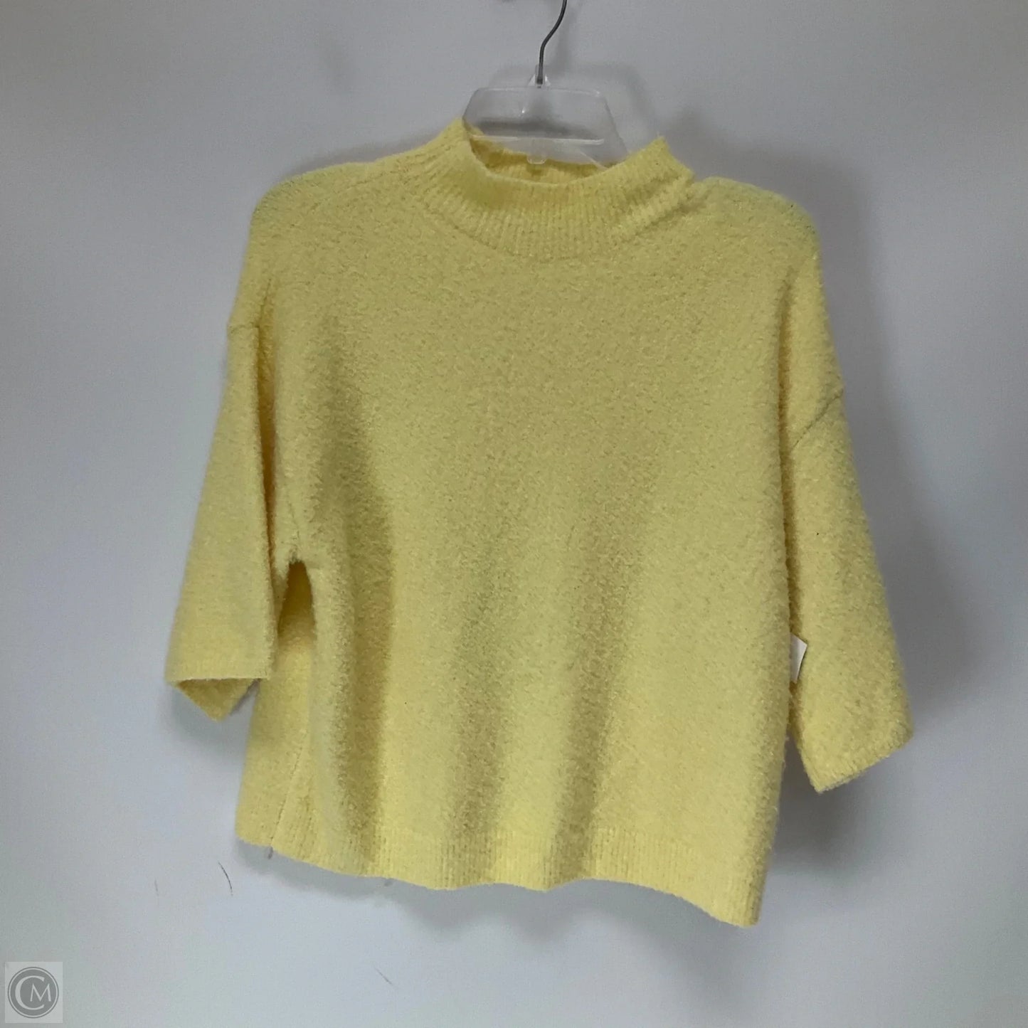 Sweater Short Sleeve By Abercrombie And Fitch In Yellow, Size: M