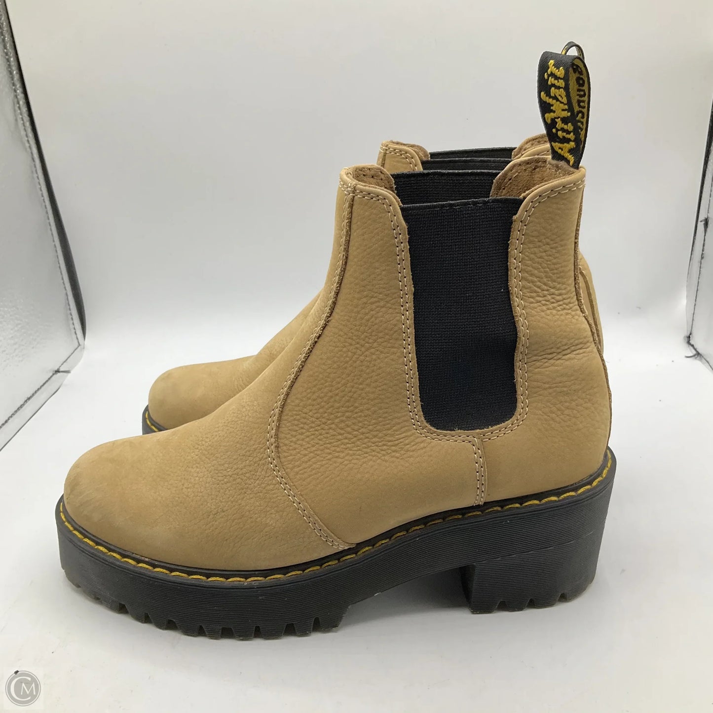 Boots Hiking By Dr Martens In Tan, Size: 7