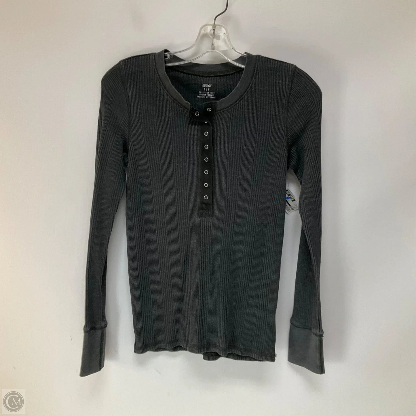 Top Long Sleeve By Aerie In Grey, Size: S