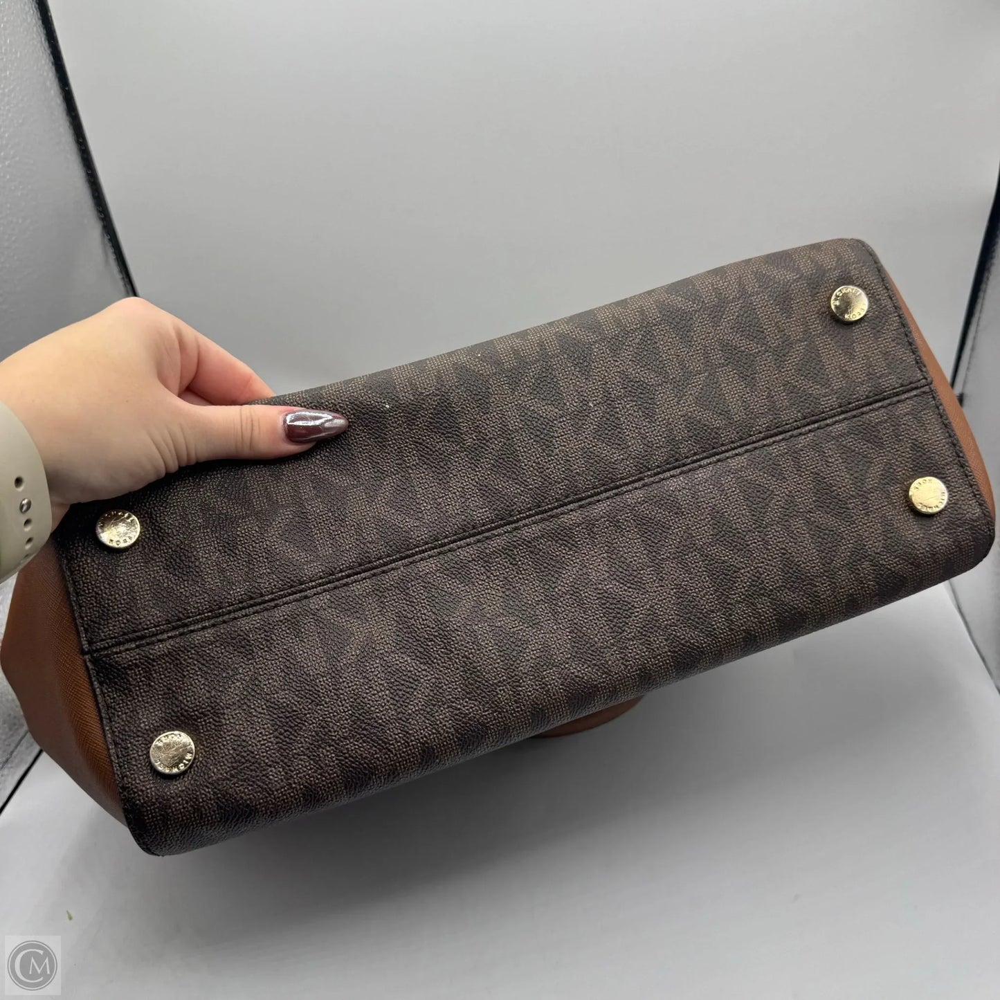 Crossbody Designer By Michael Kors, Size: Large