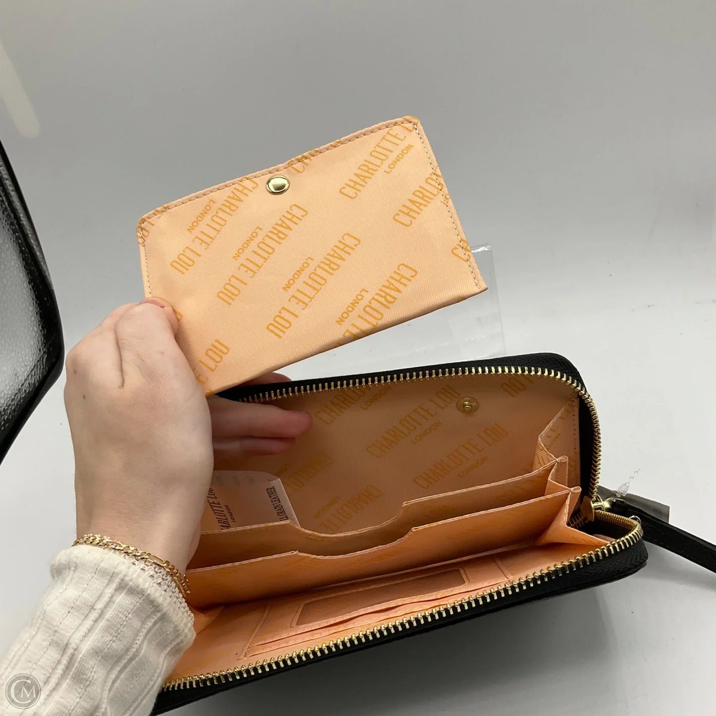 Wallet By Charlotte Lou, Size: Medium