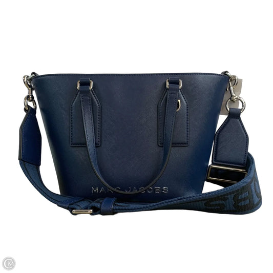 Crossbody Luxury Designer By Marc Jacobs, Size: Medium
