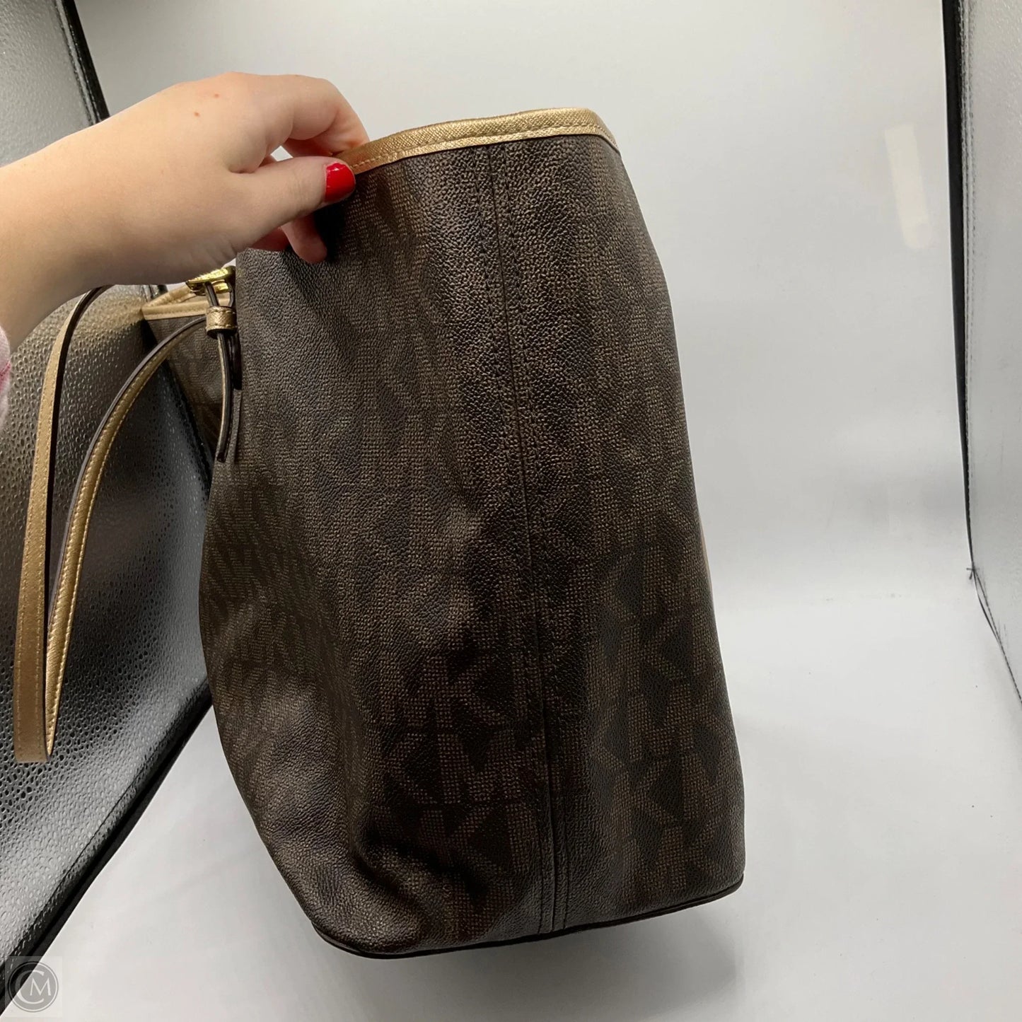 Handbag Designer By Michael Kors, Size: Large